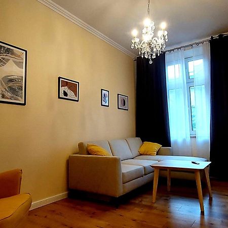 Old Town Comfort Тарнув Экстерьер фото